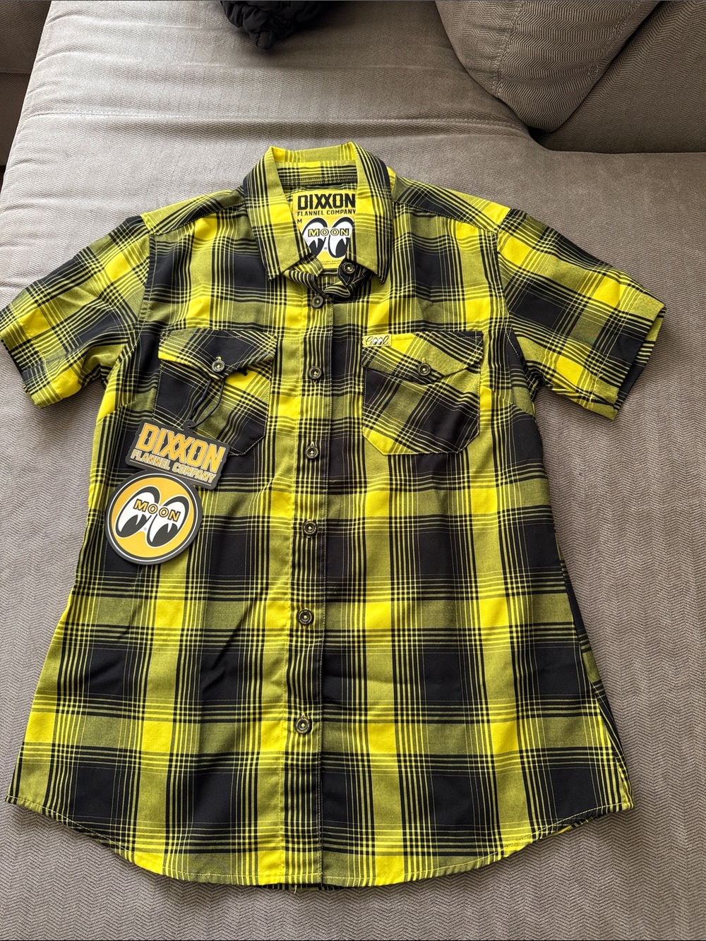 Women’s DIXXON Moon Eyes Bamboo Shirt - NWT!!